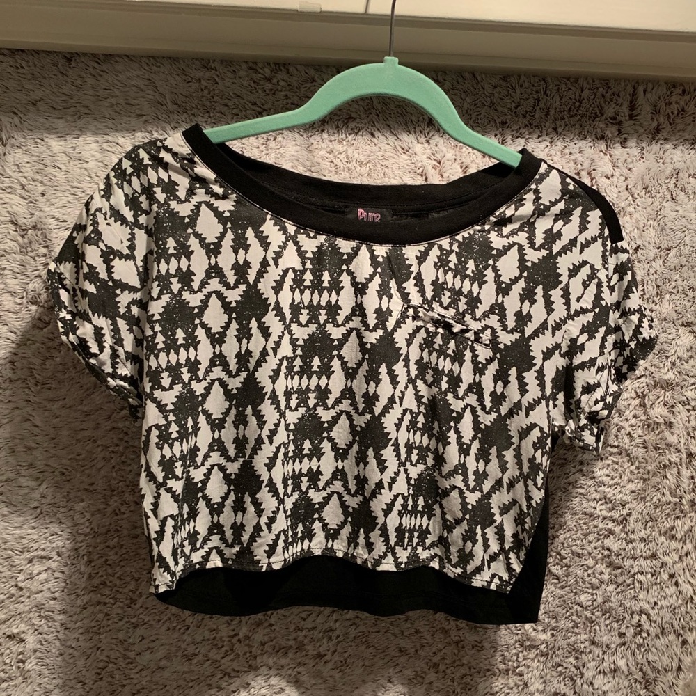 PURE HYPE®️ Black and White Aztec print crop top